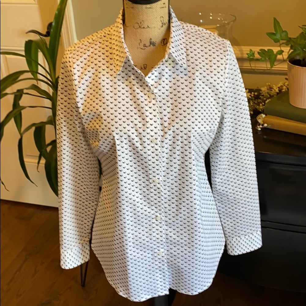 NWOT Apt. 9 Top
